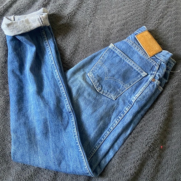 Levi's Denim - button up levi jeans . high waisted. size 2